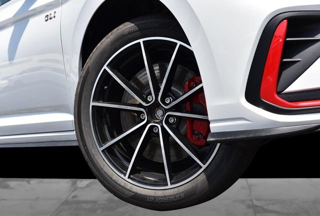 New 2026 Volkswagen Jetta GLI Autobahn FWD image 3
