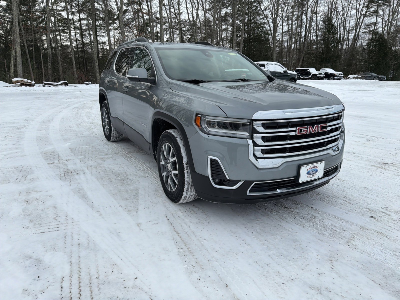Used 2023 GMC Acadia SLT