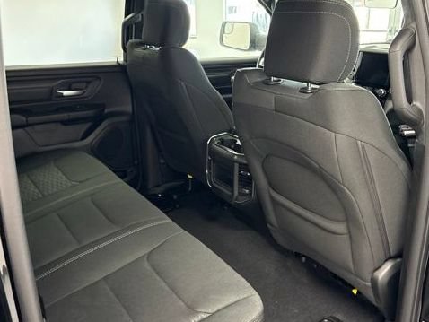 New 2026 RAM 1500 Express AWD/4WD image 26
