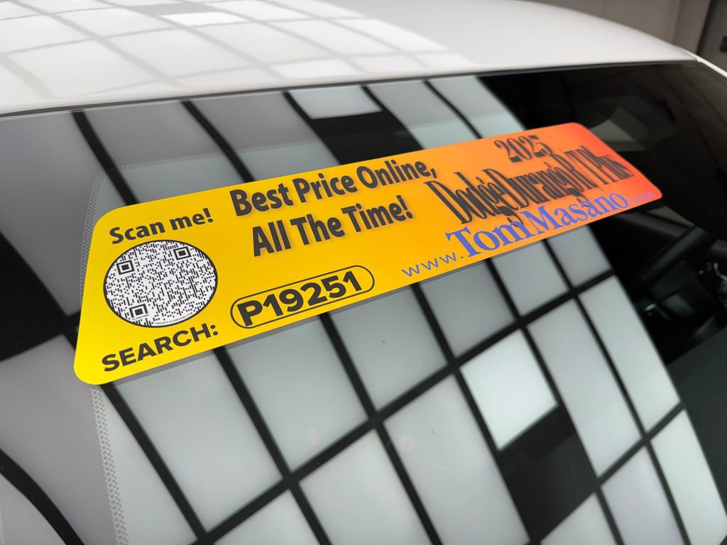 Used 2025 Dodge Durango R/T AWD/4WD image 9
