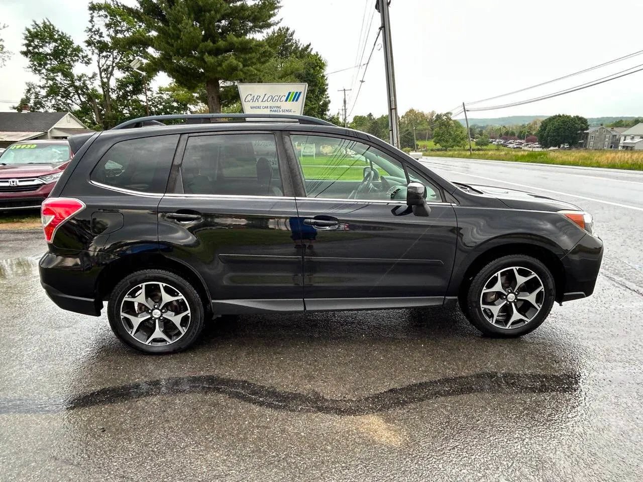 Used 2016 Subaru Forester 2.0XT Premium AWD/4WD image 8