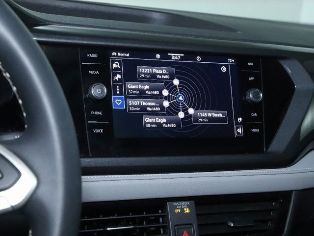 Used 2022 Volkswagen Taos SEL image 27