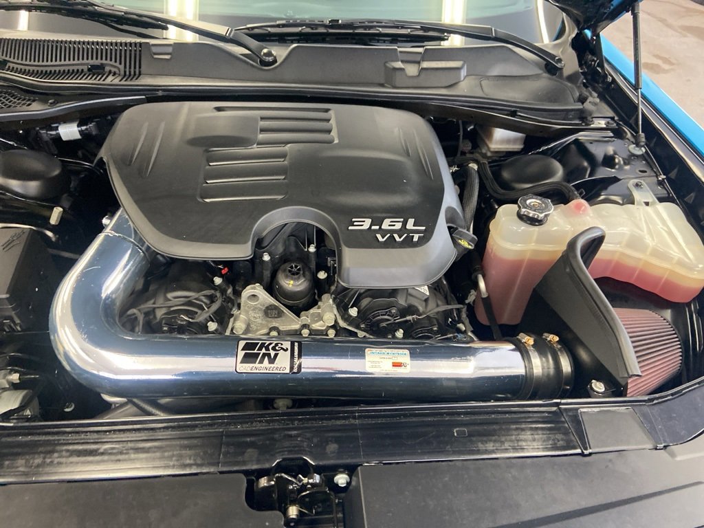 Certified 2023 Dodge Challenger SXT w/ Blacktop Package image 30