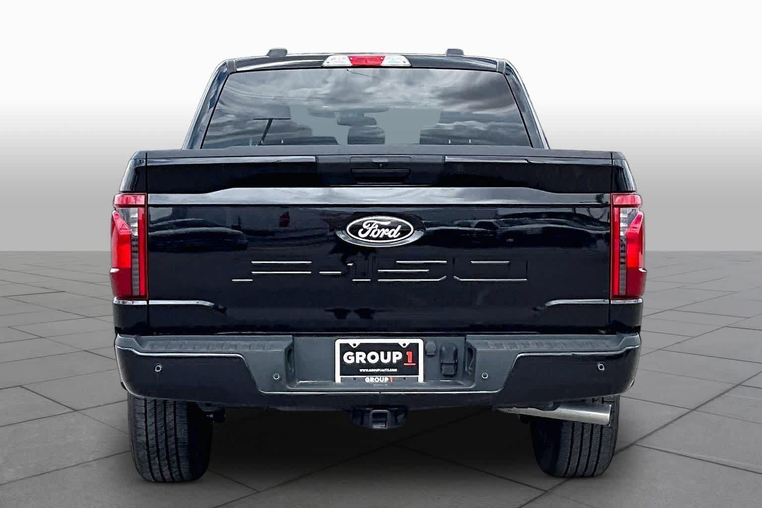 Used 2024 Ford F150 STX w/ STX Black Appearance Package RWD image 5