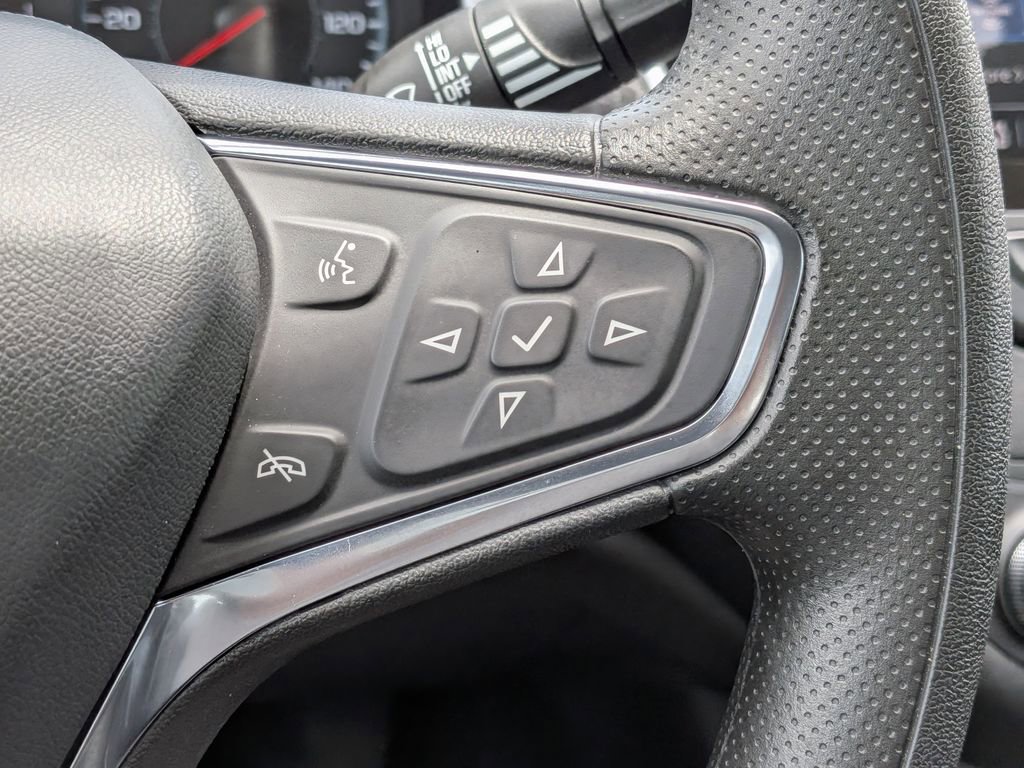 Used 2023 Chevrolet Malibu LT FWD image 23