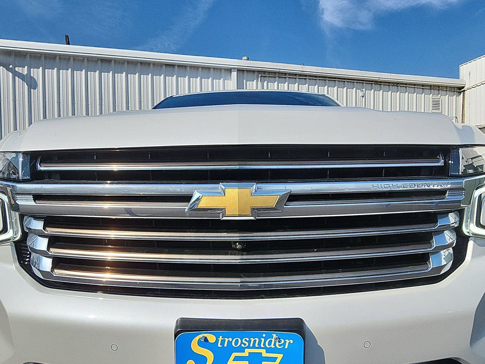 Used 2024 Chevrolet Tahoe High Country AWD/4WD image 14