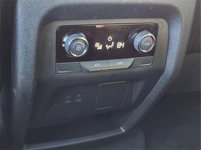 Certified 2025 Chevrolet Traverse LT image 23