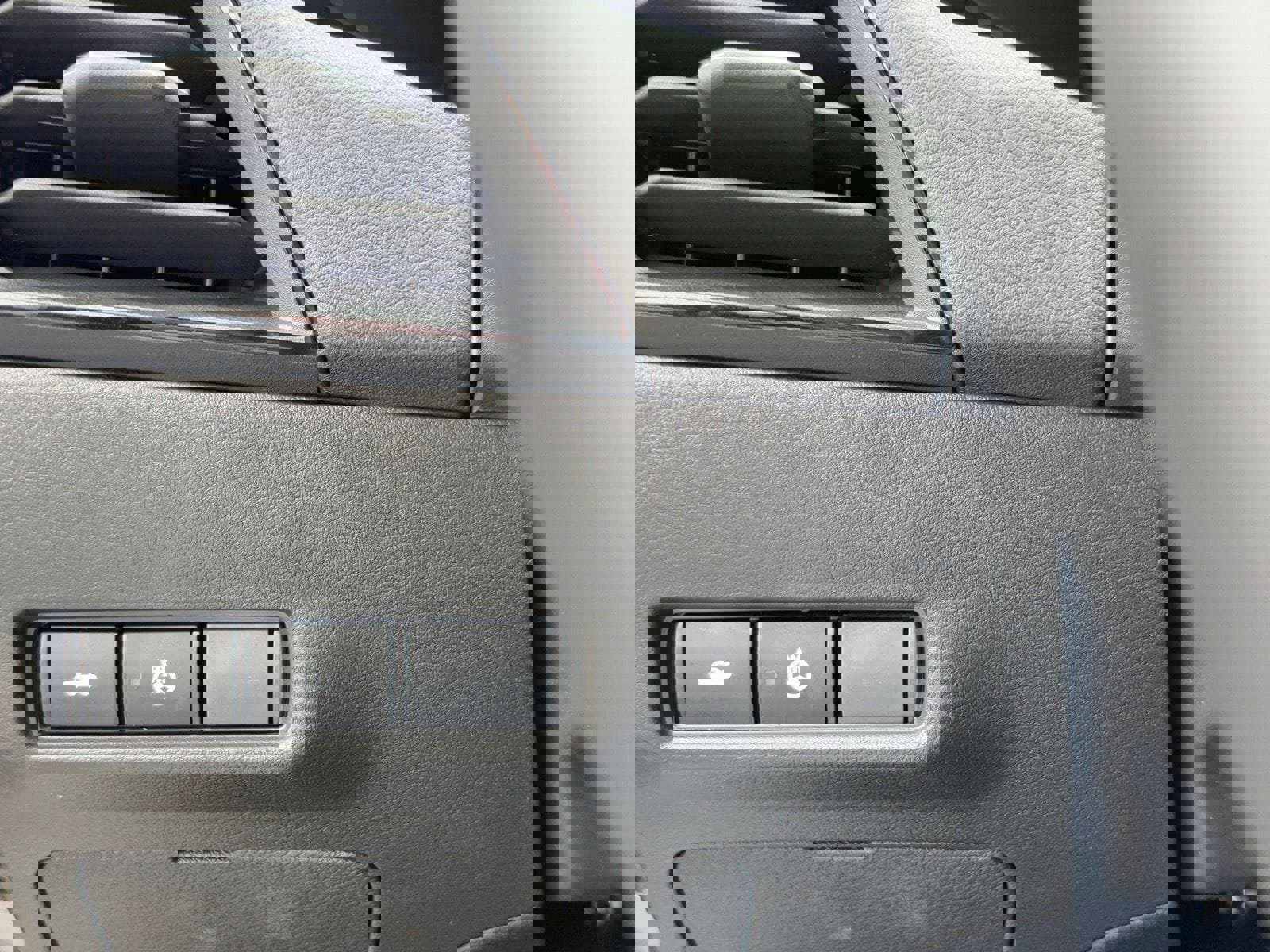 New 2026 Nissan Sentra SV w/ SV Convenience Package image 27