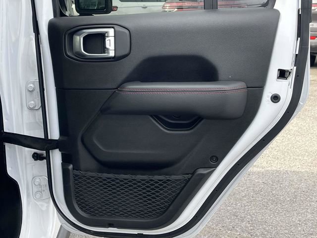 Used 2022 Jeep Gladiator Rubicon w/ Cold Weather Group image 22