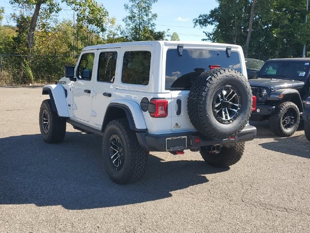 New 2026 Jeep Wrangler Unlimited Rubicon AWD/4WD image 3