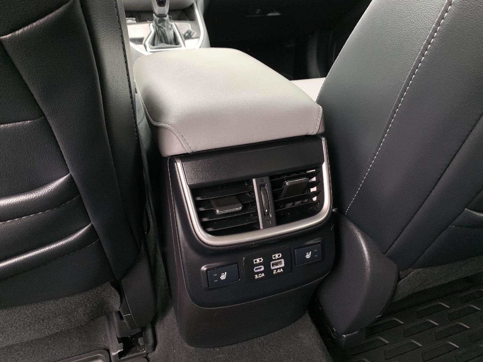 Used 2023 Subaru Outback Limited AWD/4WD image 41