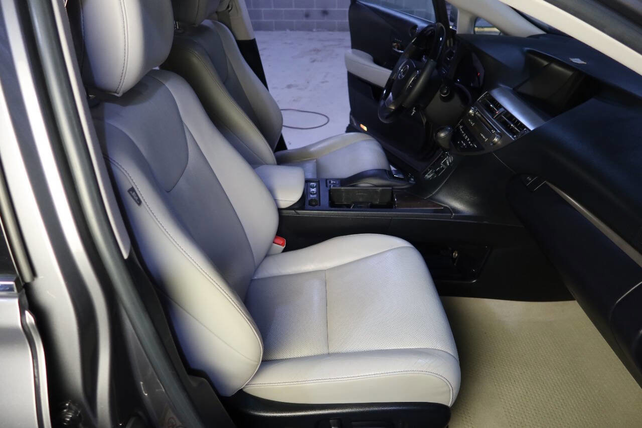 Used 2013 Lexus RX 350 Base 4dr SUV w/ Navigation Pkg image 13