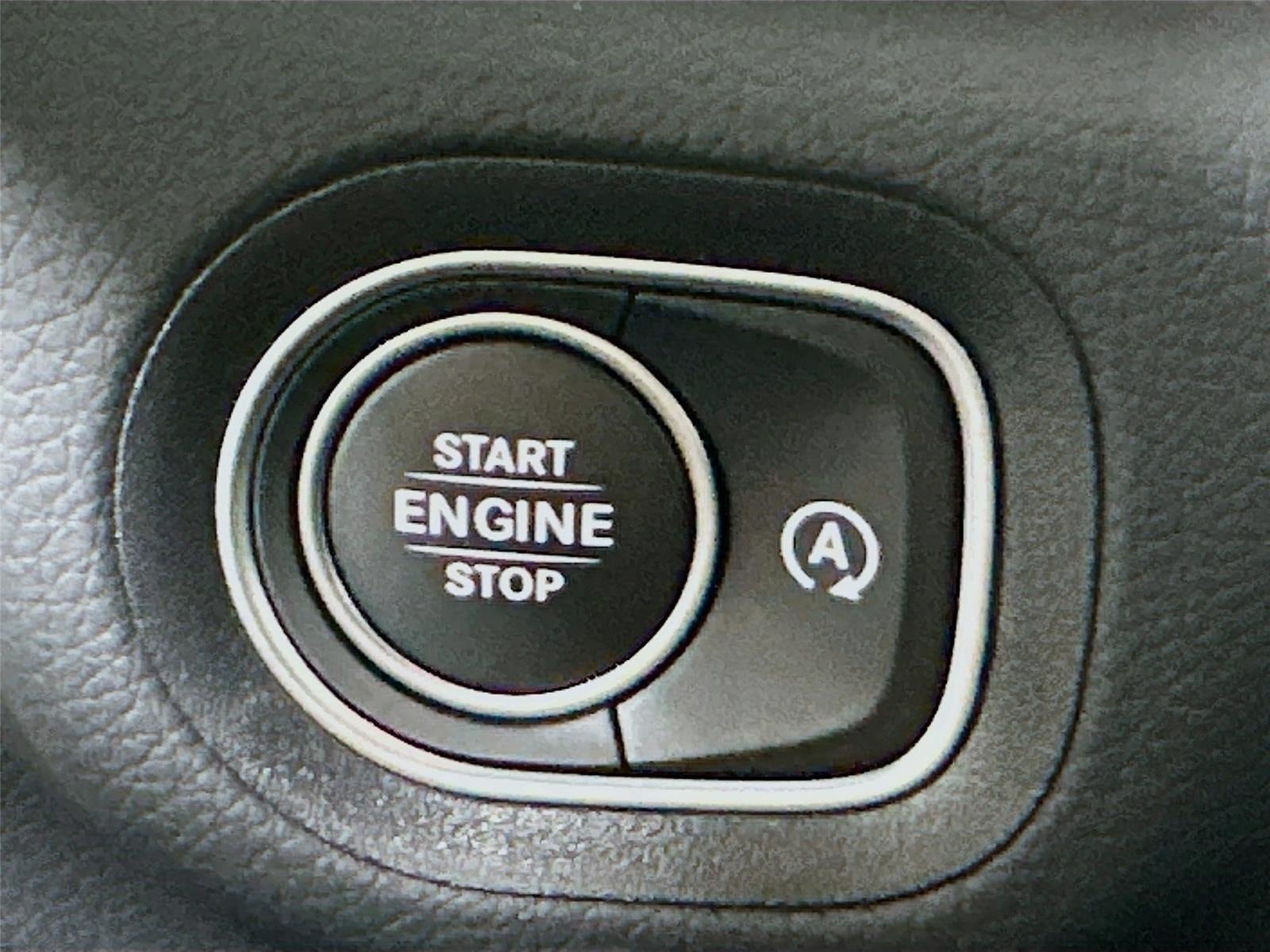 Used 2026 Mercedes-Benz GLS 450 4MATIC image 16
