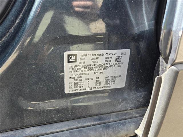 Used 2022 Chevrolet Trax LT w/ LT Convenience Package image 16