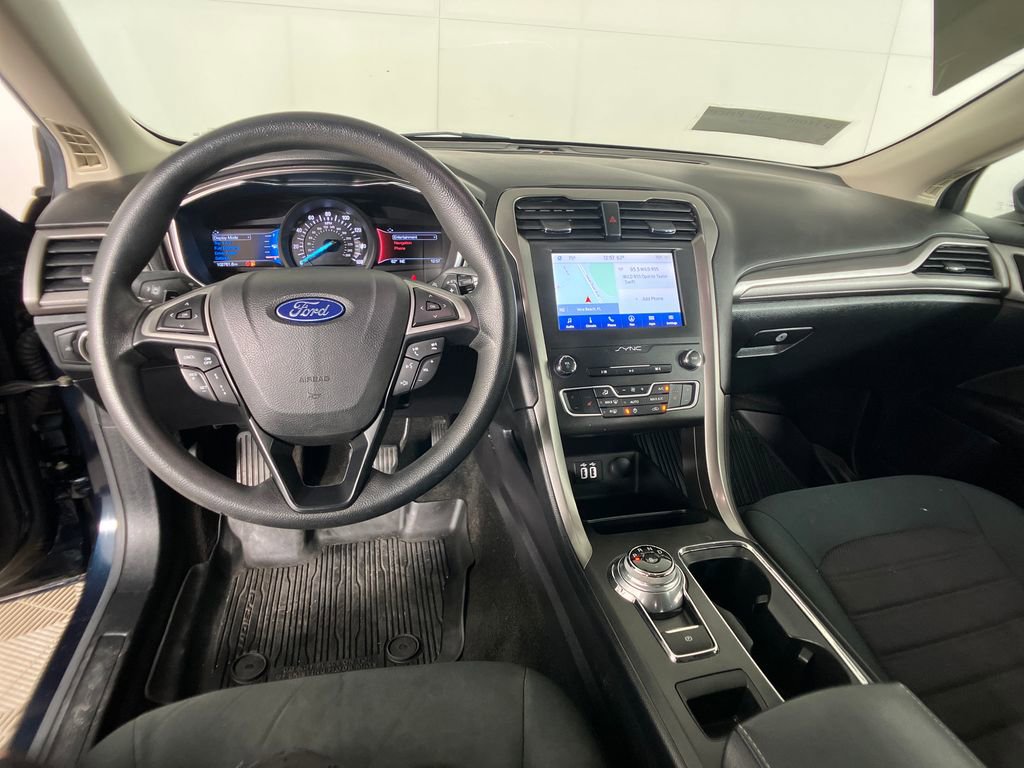 Certified 2020 Ford Fusion SE image 7