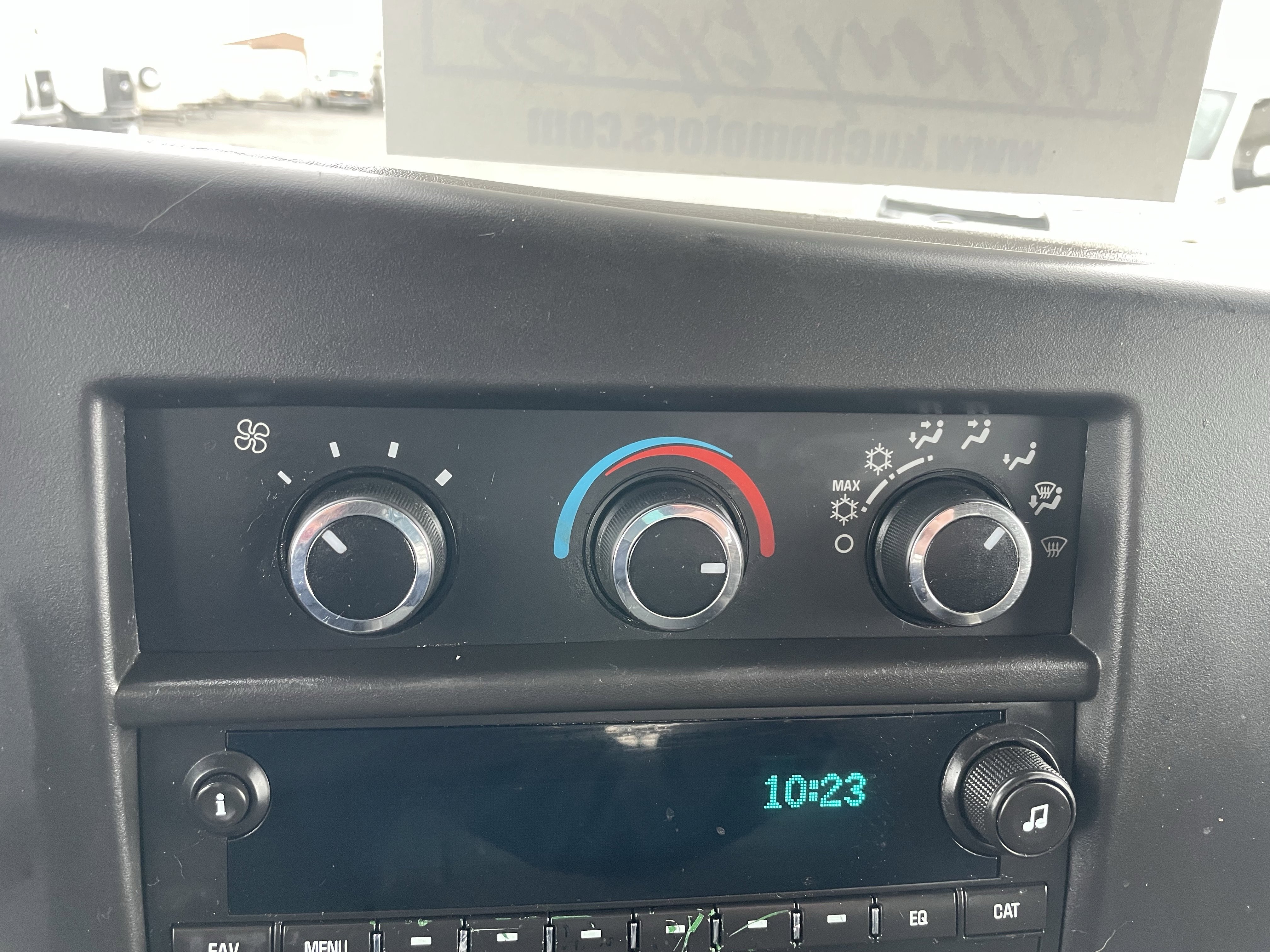 Used 2018 Chevrolet Express 2500 w/ Driver Convenience Package image 11