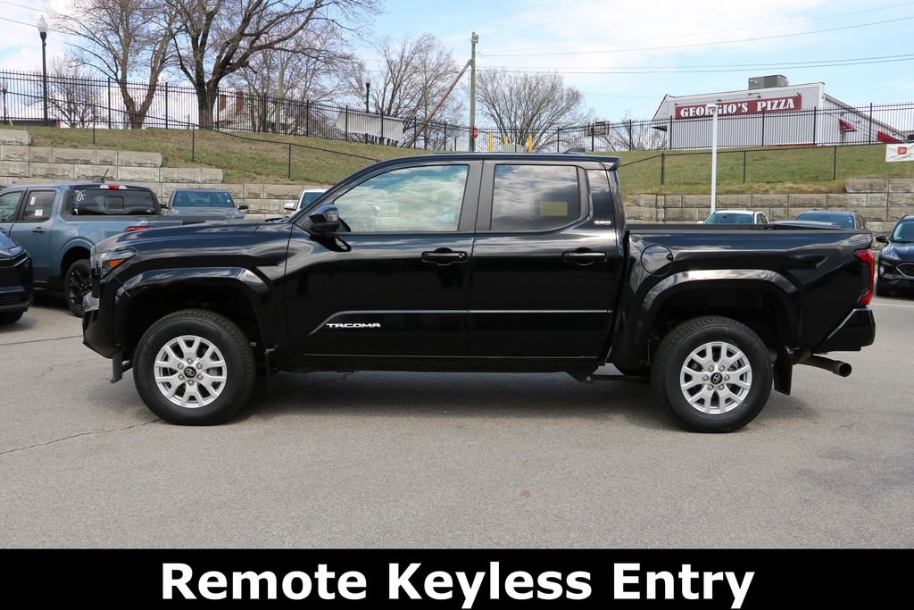 Used 2024 Toyota Tacoma SR5 image 3