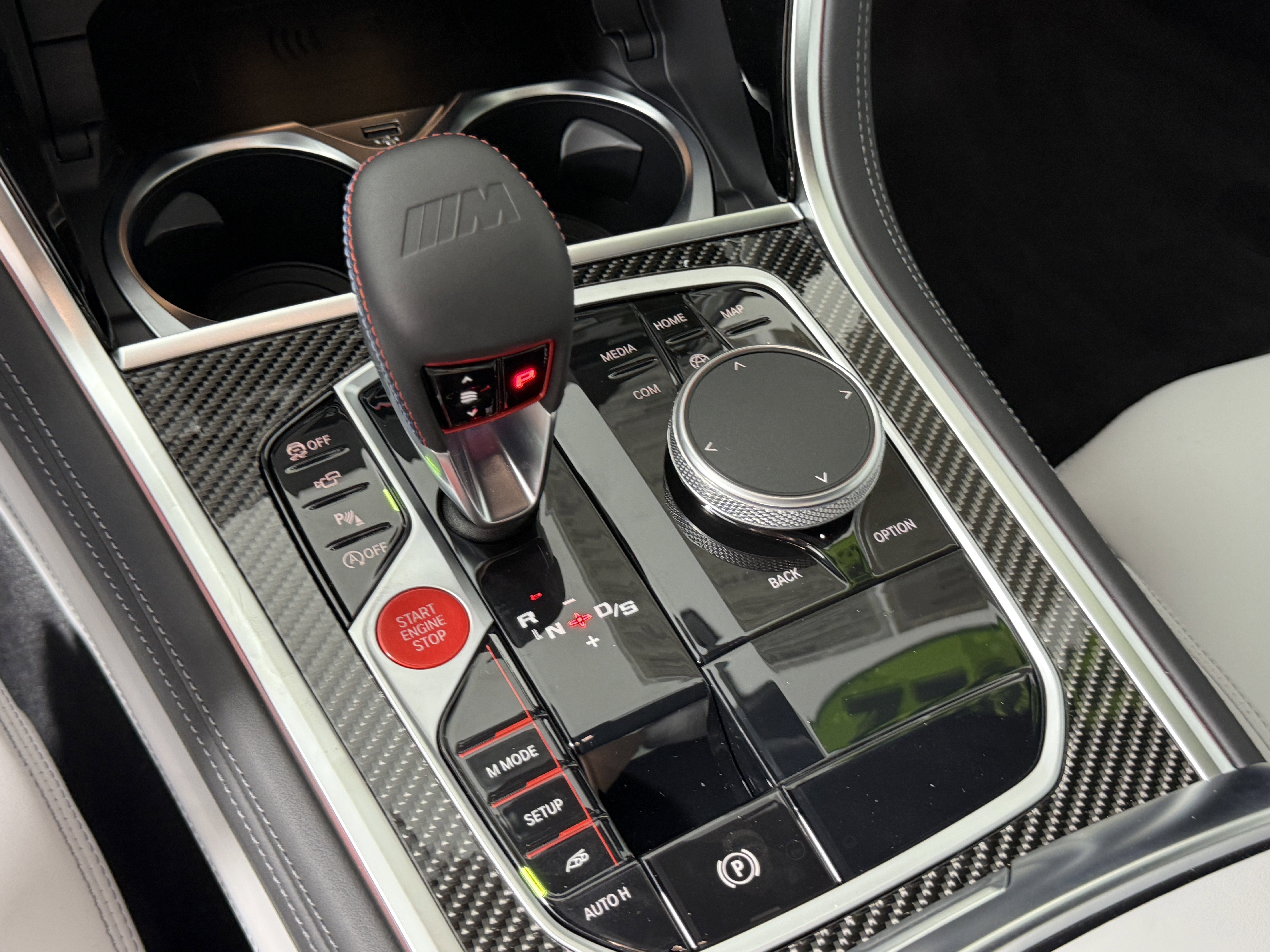 Used 2022 BMW M8 Competition image 22