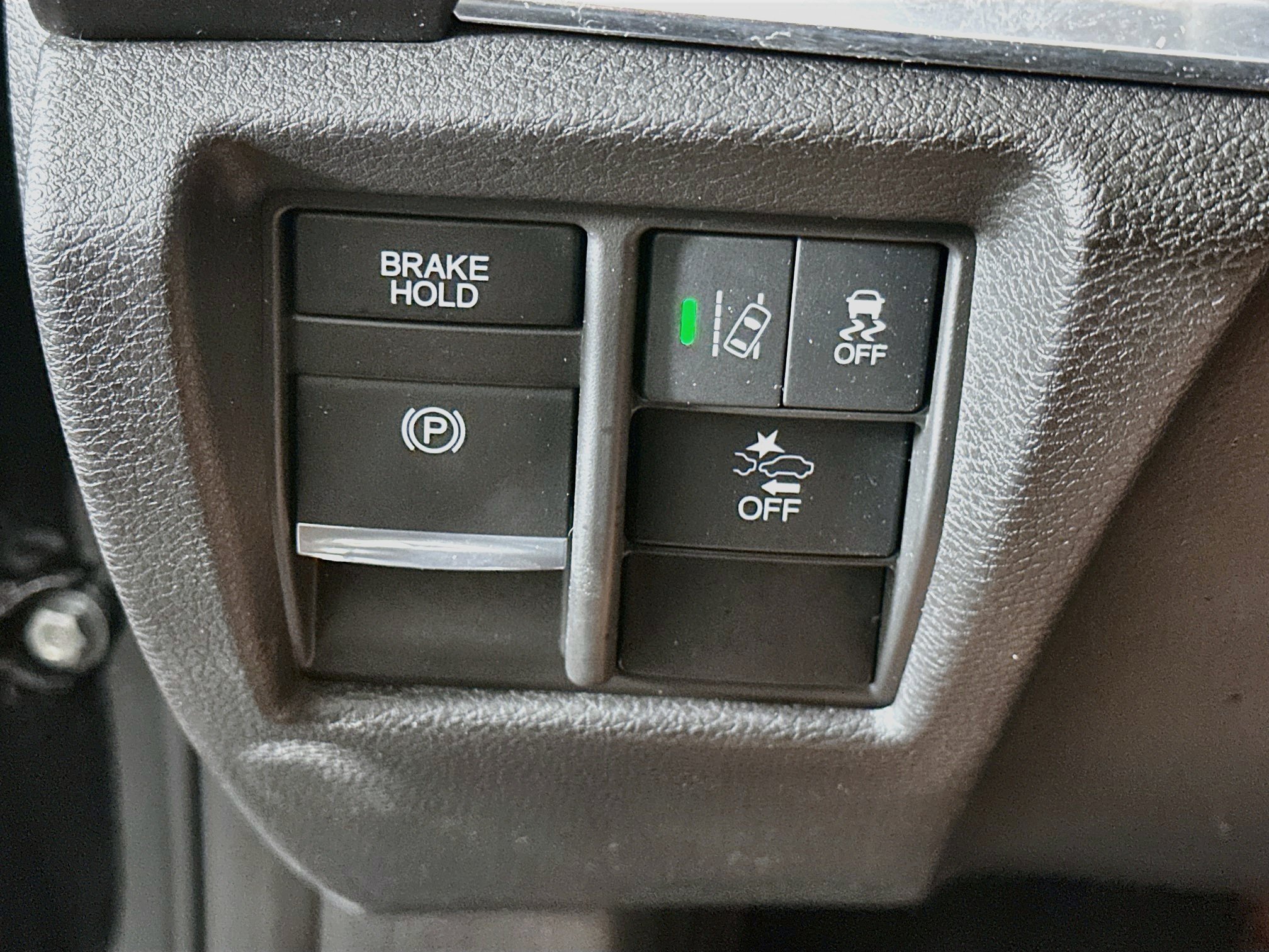 Used 2018 Acura MDX w/ Technology Package FWD image 16