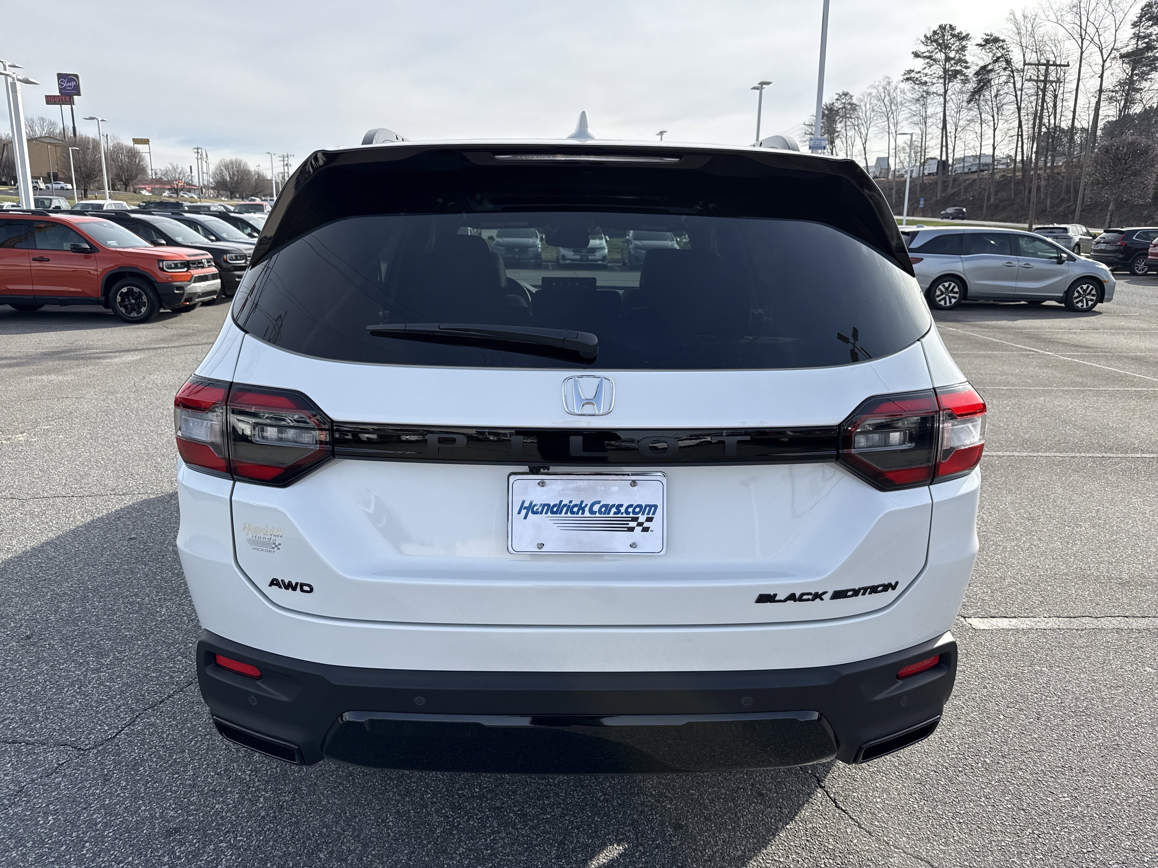 New 2026 Honda Pilot Black Edition image 8