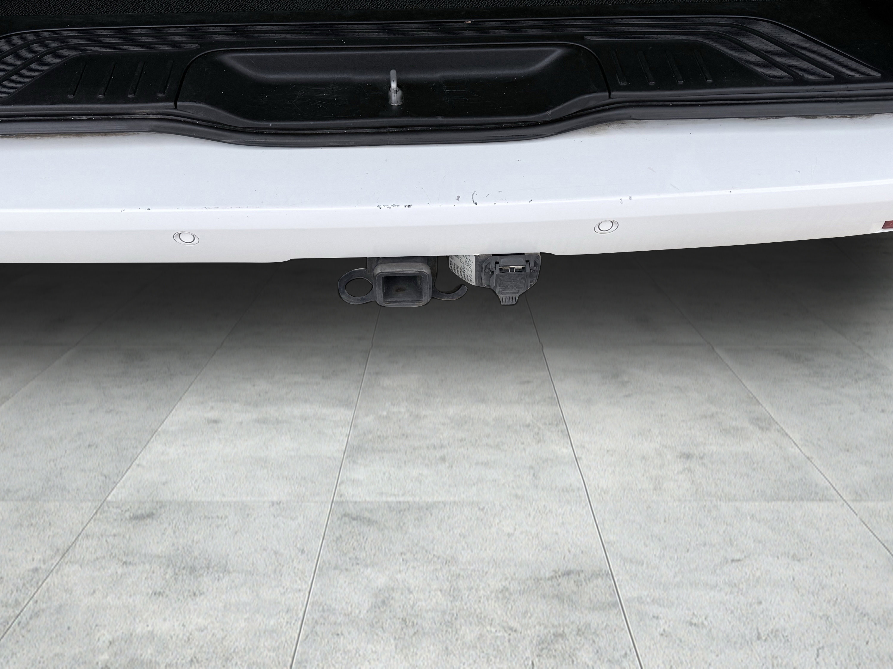 Used 2018 Mercedes-Benz Metris Passenger image 22