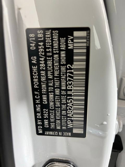 Used 2018 Porsche Macan S image 25