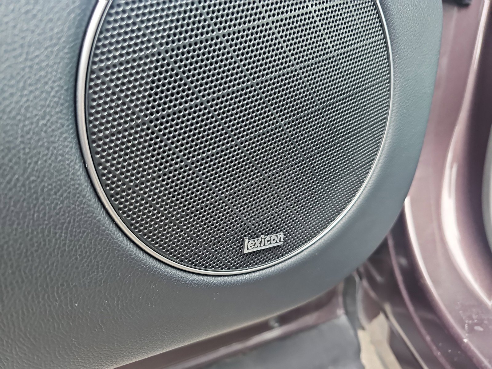 Used 2022 Genesis GV70 2.5T w/ Advanced Package image 14