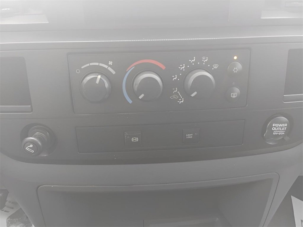 Used 2008 Dodge Ram 2500 Truck ST image 29