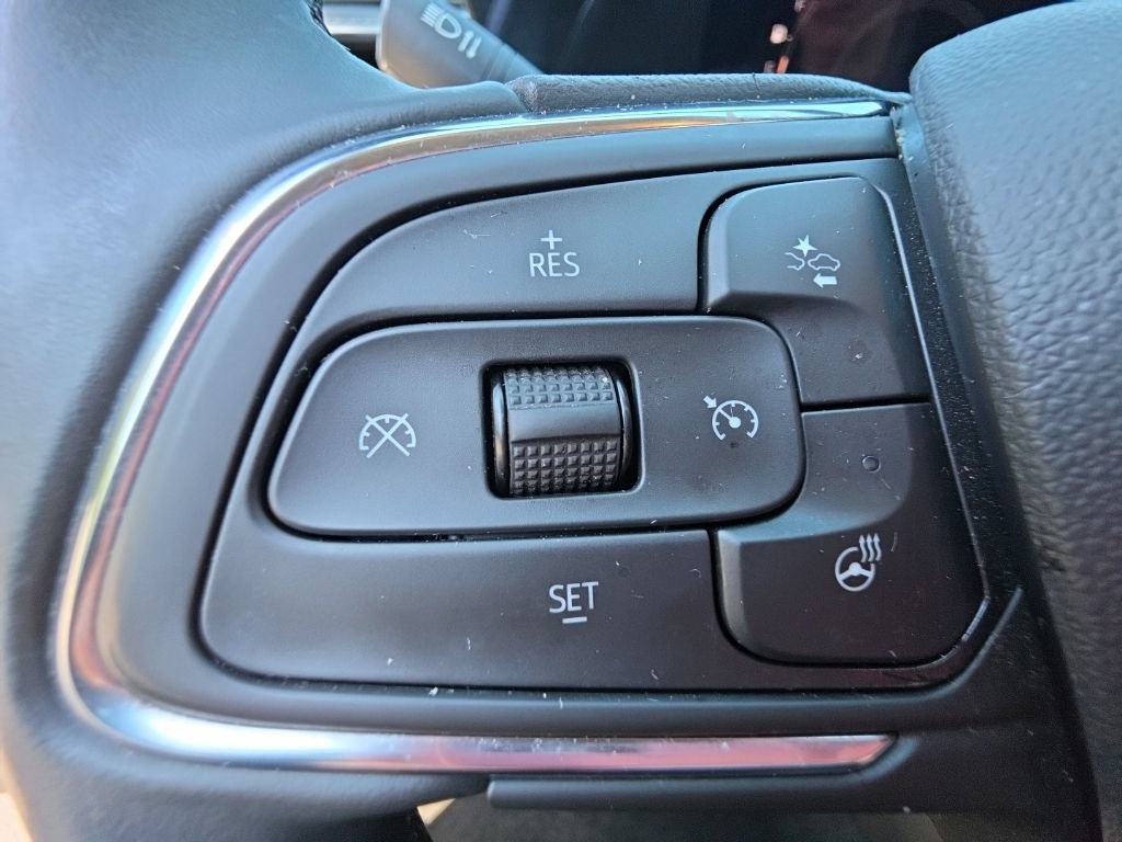 Certified 2025 Buick Encore GX Sport Touring w/ Comfort Package FWD image 21
