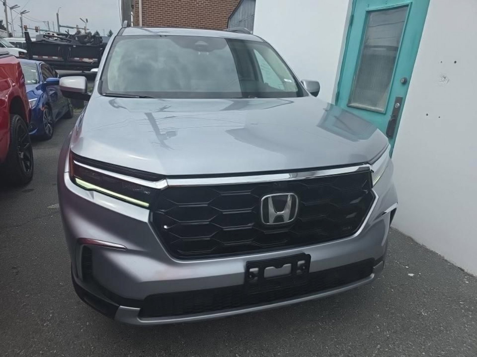 Used 2023 Honda Pilot Elite image 3