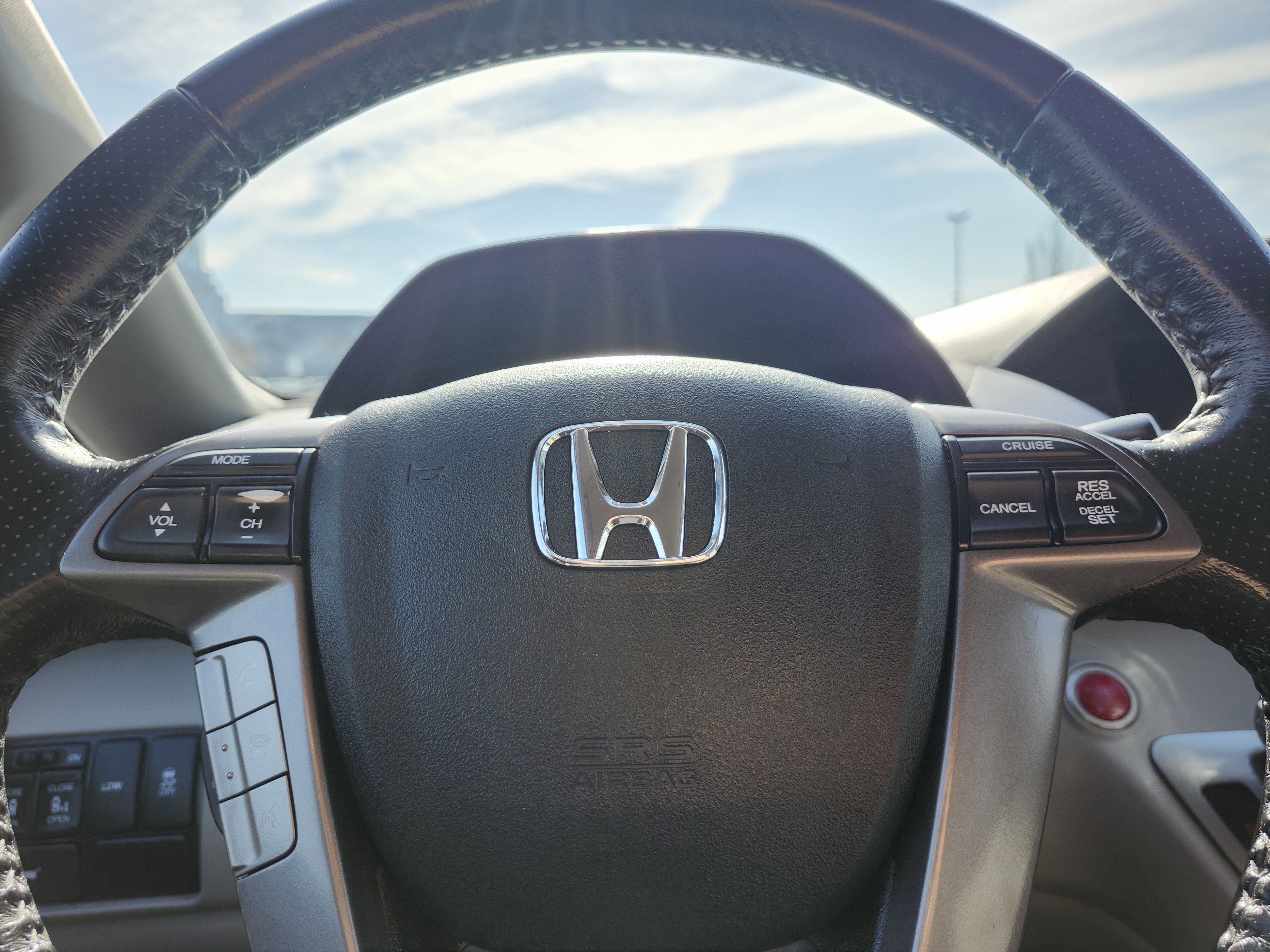 Used 2014 Honda Odyssey EX-L image 27