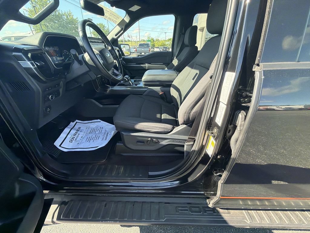 Used 2022 Ford F150 XLT w/ Equipment Group 302A High AWD/4WD image 12
