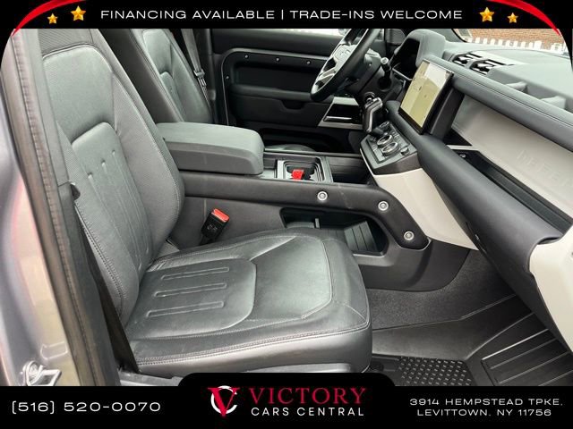 Used 2022 Land Rover Defender 110 X-Dynamic SE image 24