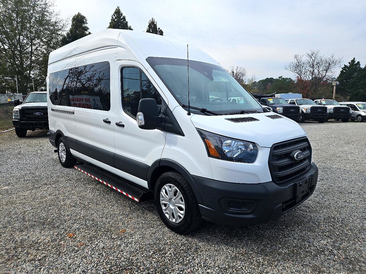 Used 2020 Ford Transit 350 XL image 8