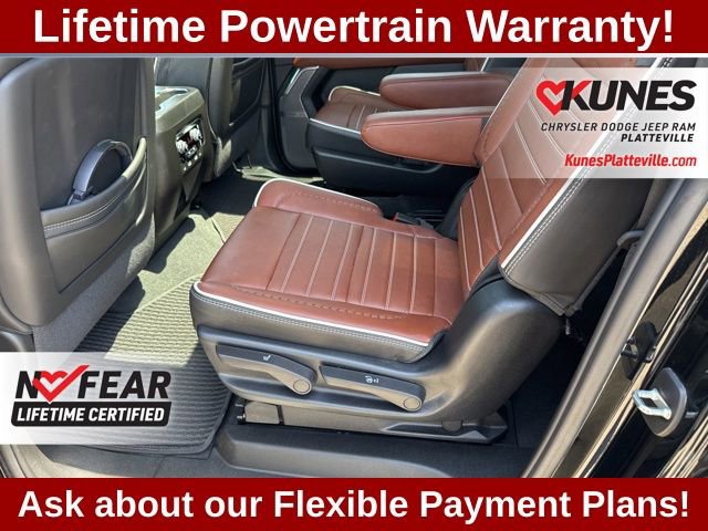 Used 2024 GMC Yukon XL Denali Ultimate AWD/4WD image 46