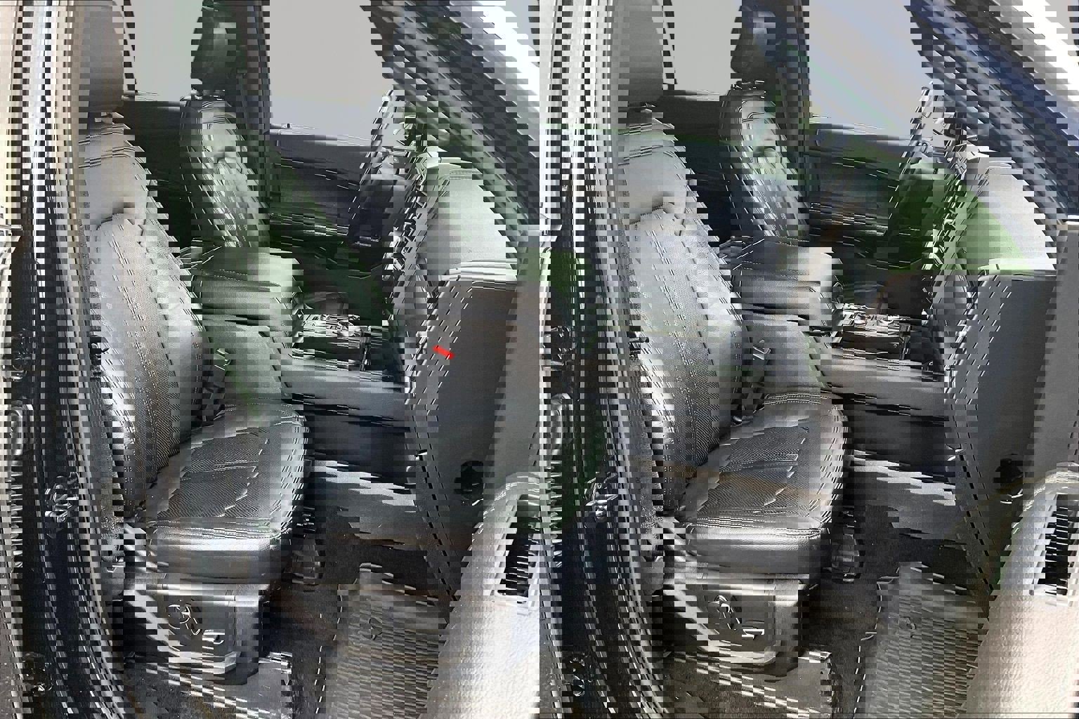 Used 2018 Ford Expedition Max Limited w/ Equipment Group 302A image 31