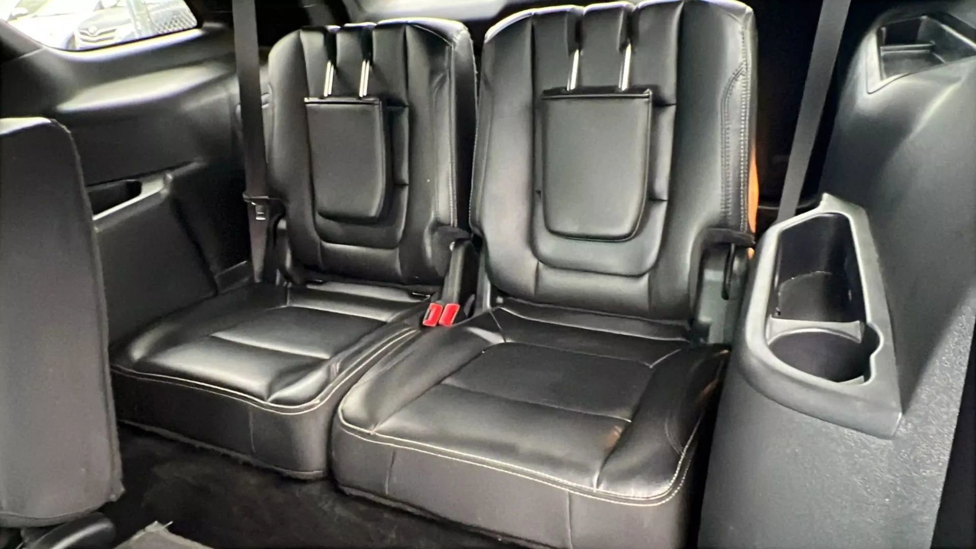 Used 2017 Ford Explorer Limited image 12