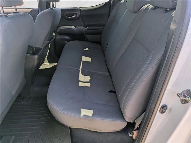 Used 2019 Toyota Tacoma TRD Off-Road image 16