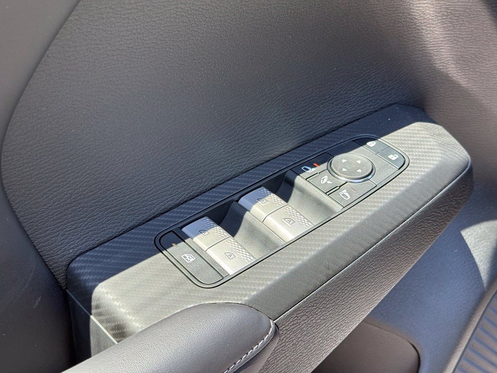 New 2026 Mitsubishi Outlander AWD image 35