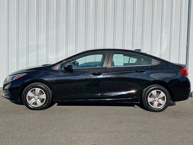 Used 2016 Chevrolet Cruze LS image 7