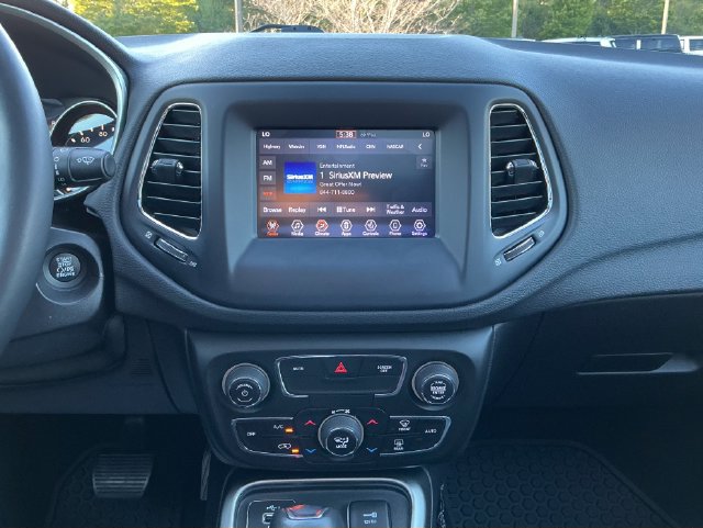 Used 2021 Jeep Compass Latitude w/ Sun and Sound Group FWD image 20