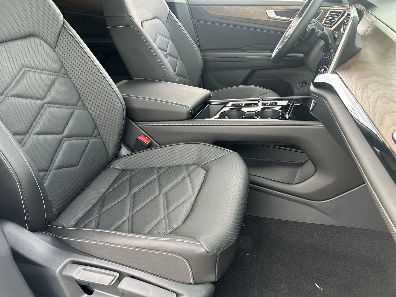New 2026 Volkswagen Atlas SE FWD image 7