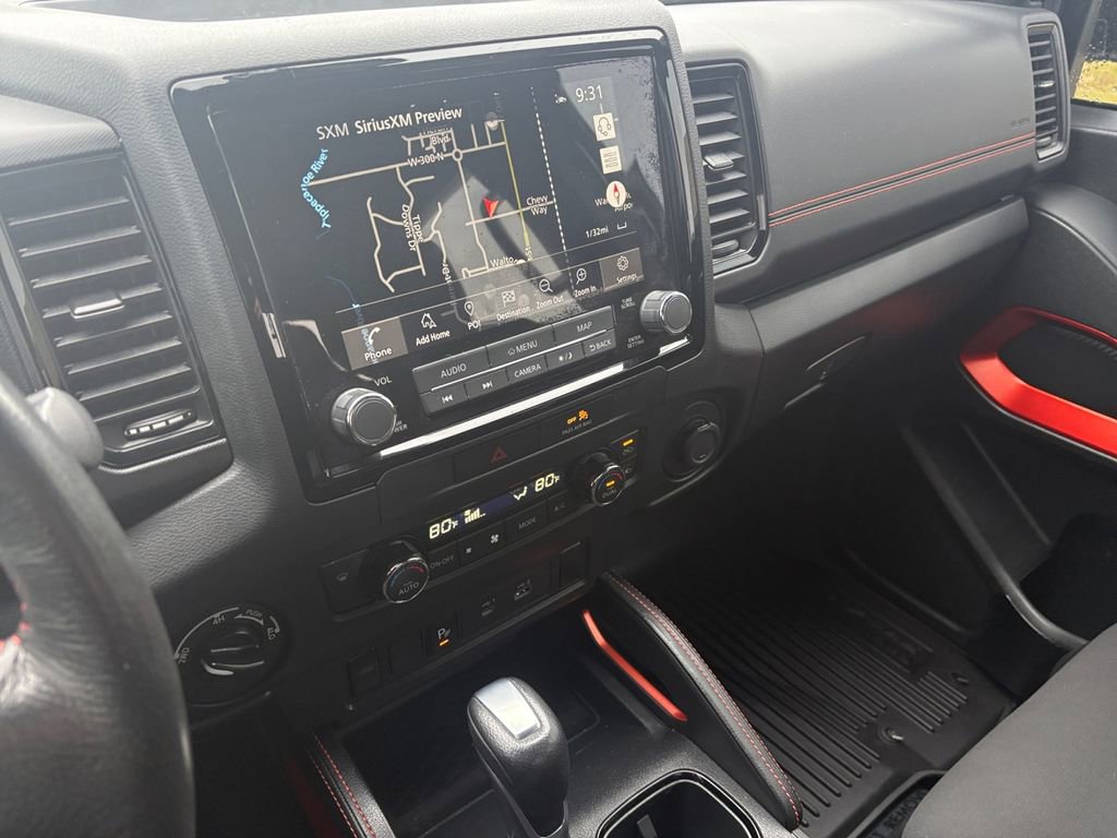 Used 2022 Nissan Frontier PRO-4X w/ Technology Package image 17
