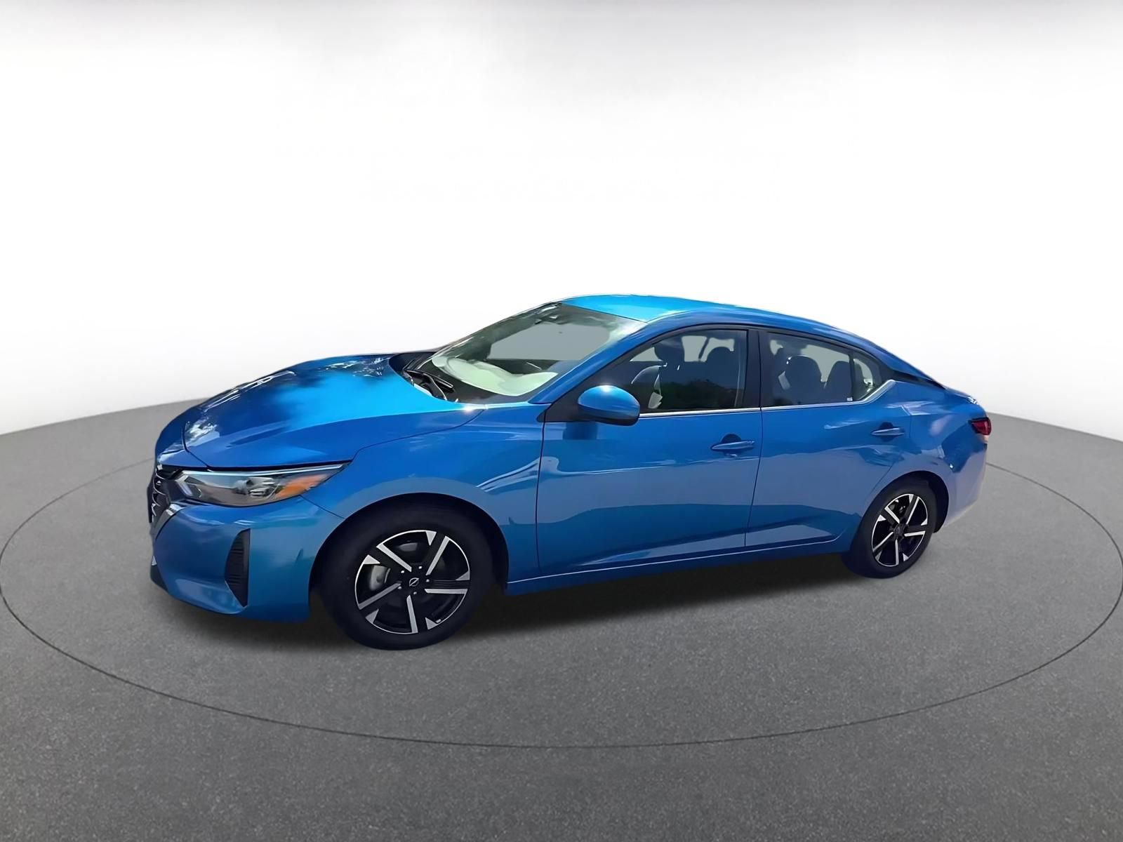 Used 2025 Nissan Sentra SV FWD image 7
