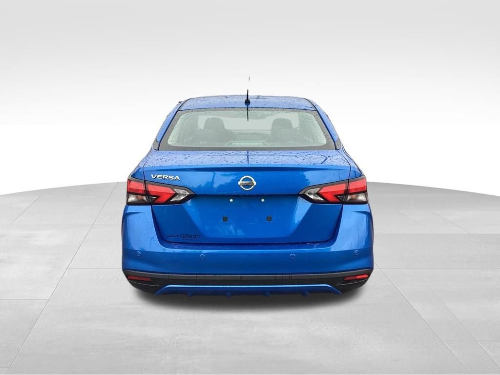 Used 2020 Nissan Versa S FWD image 6