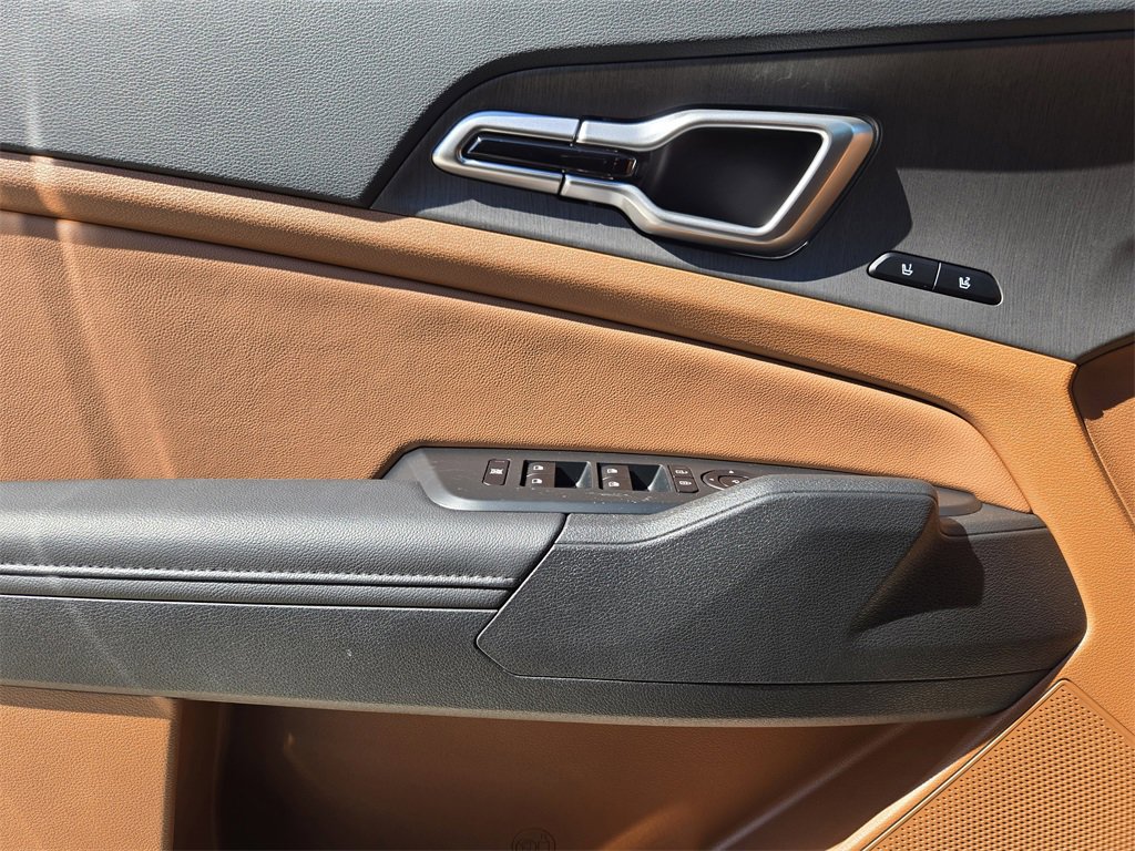 New 2026 Kia Sportage X-Line w/ X-Line Technology Package image 16