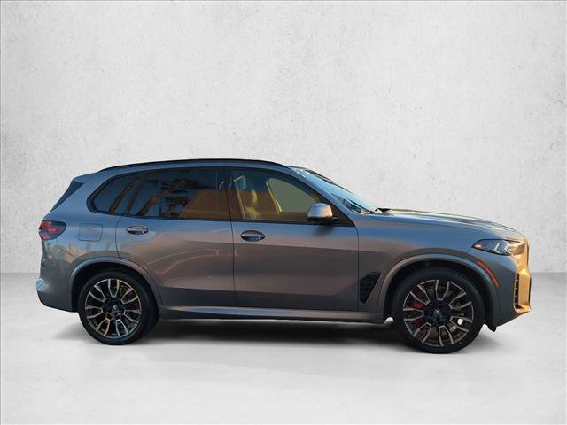 Used 2024 BMW X5 xDrive50e w/ M Sport Package AWD/4WD image 4
