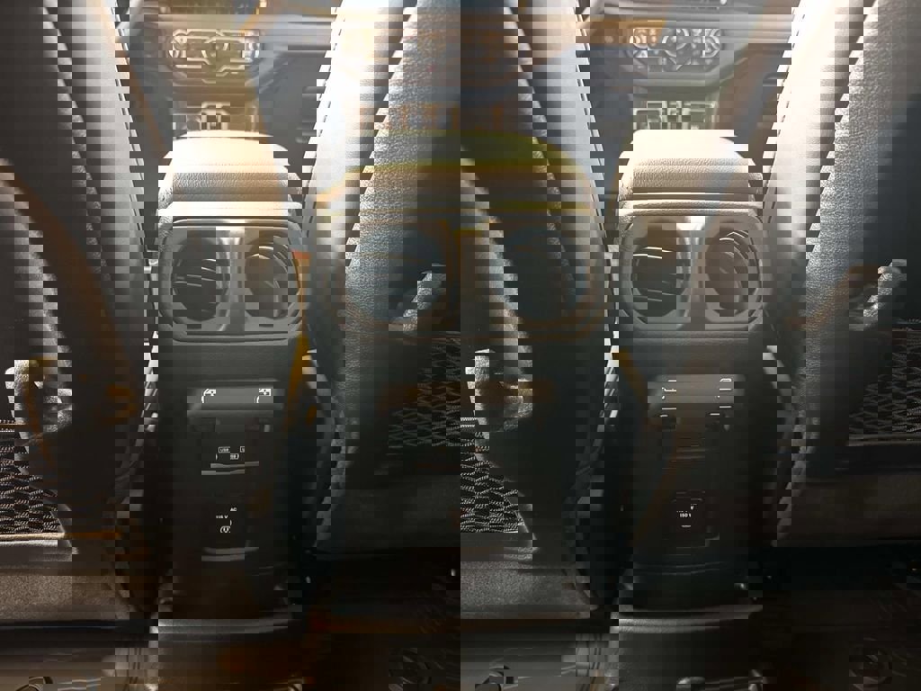 New 2026 Jeep Wrangler Unlimited Rubicon image 32