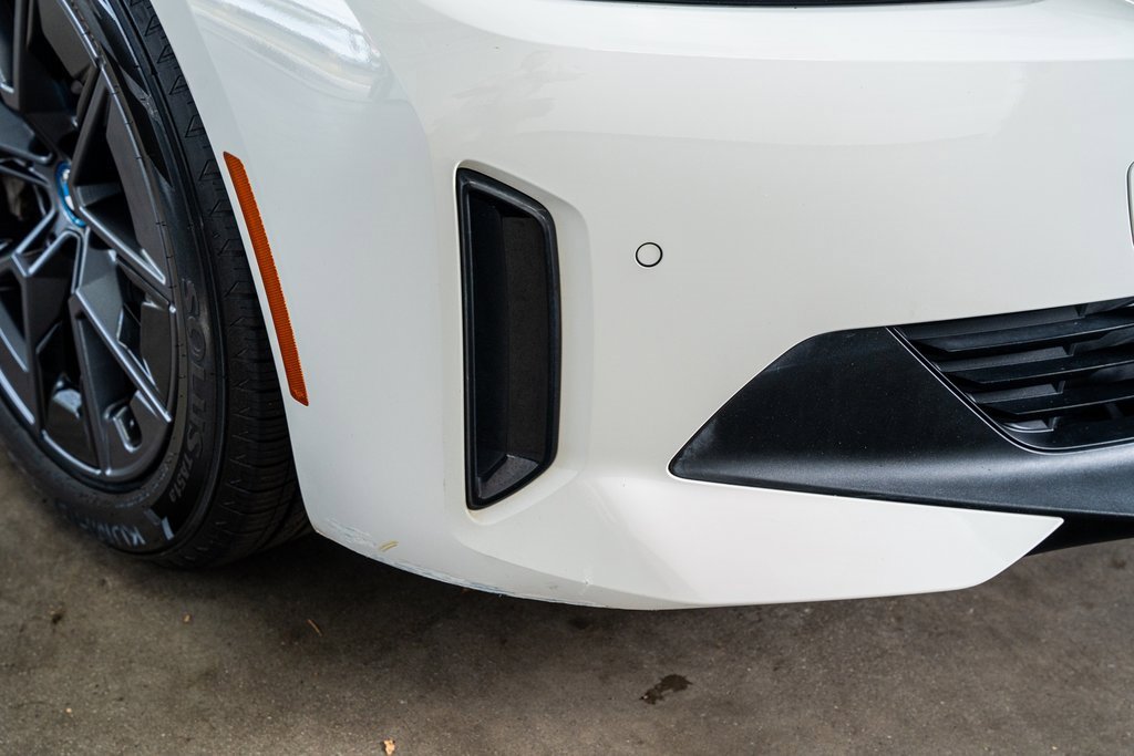 Used 2022 BMW i4 eDrive40 image 19