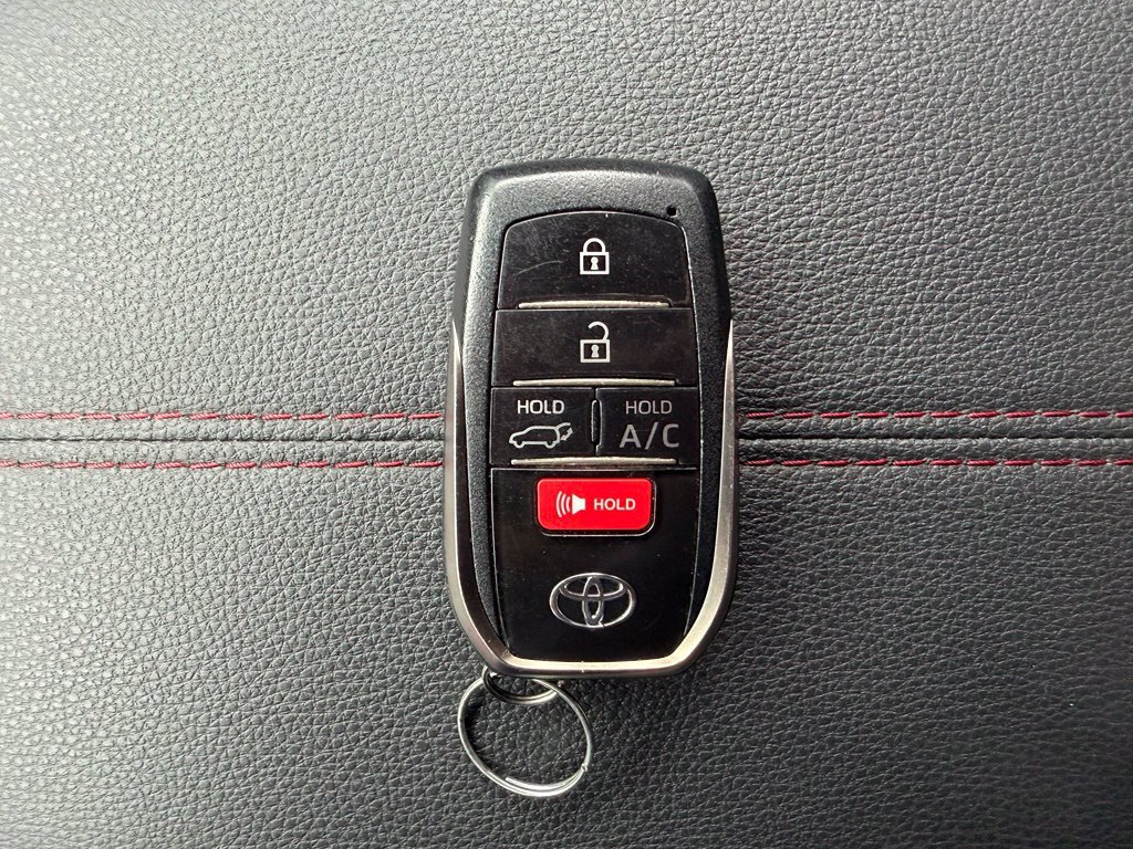 Used 2023 Toyota RAV4 XSE w/ Premium Package AWD/4WD image 27